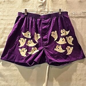 Vintage Hallmark Men's 42 Boxer Shorts purple with ghosts